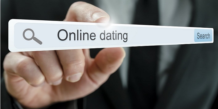 ऑनलाइन डेटिंग पर बोले जाने वाले 5 झूठ