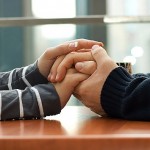 couple-holding-hands