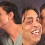shahrukh khan kiss shoaib akhtar1