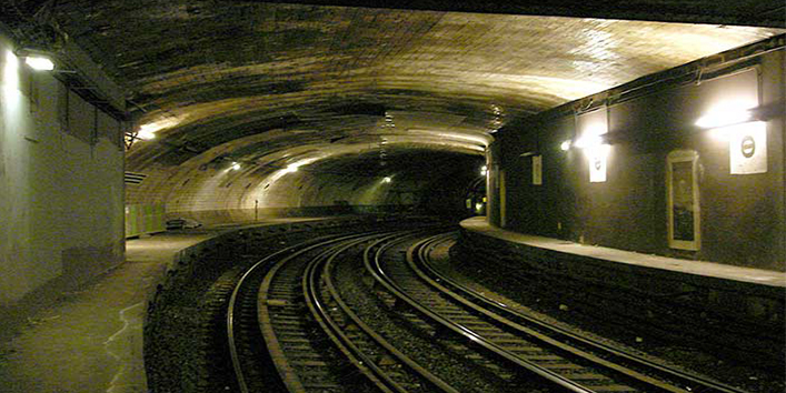 एमजी-रोड-मेट्रो-स्टेशन-(गुड़गांव)