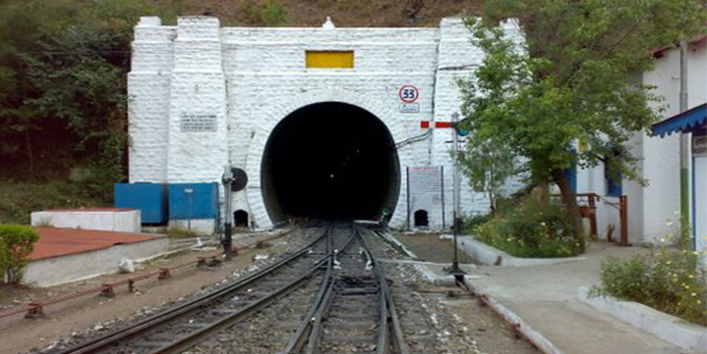 बड़ोग-रेलवे-सुरंग-(शिमला)