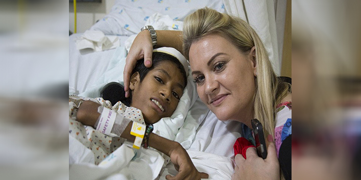 इंसानियत- गम्भीर बीमारी से ग्रस्त इस बच्चे का इलाज कराया विदेशी महिला ने