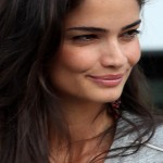shermine-shahrivar-gibt-schmink-tipps-in-drei-minuten-zum-perfekten-look