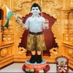 Swaminarayan idol gets RSS uniform in Surat- creates a row