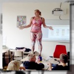 Teacher likes to teach children being nude1