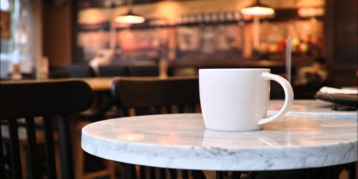 इस कैफे में सिर्फ कॉफी ही नहीं, शारीरिक संबंध बनाने की भी मिलेगी सुविधा