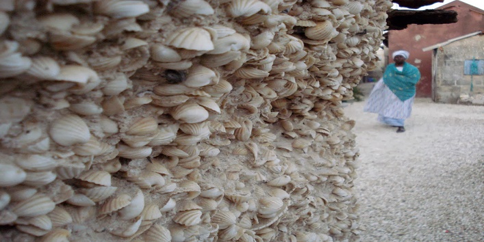fadiouth-island-made-of-sea-shells1
