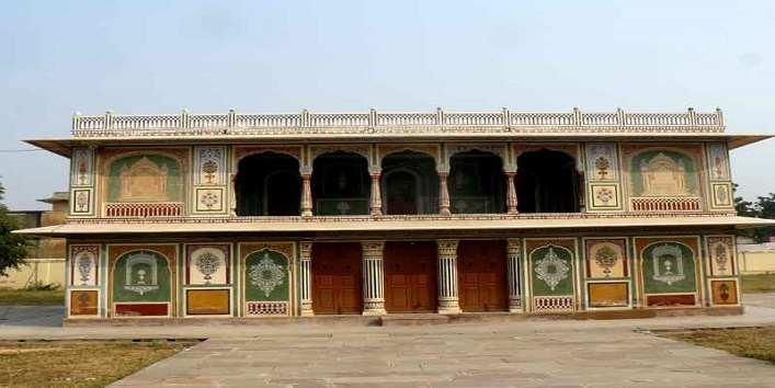 सुनहरी कोठी – रावण के सोने के महल से अलग अपने देश में भी है यह सोने का महल