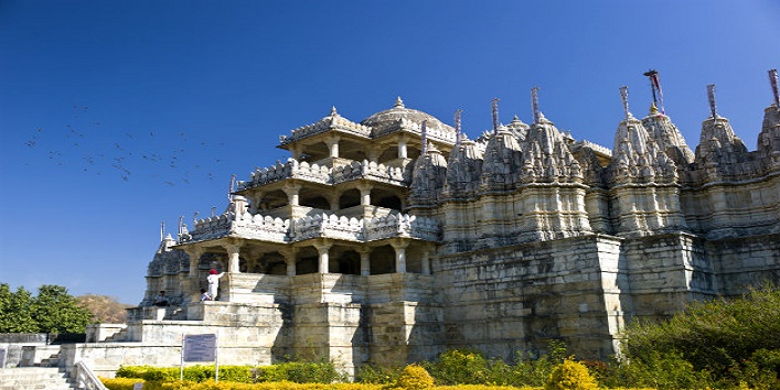 दिलवाड़ा मंदिर – राजस्थान के इस ताजमहल की खूबसूरती आपको कर देगी मुग्ध