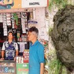 a man makes shopkeeper fool returning a packet filling with dung instead of ghee