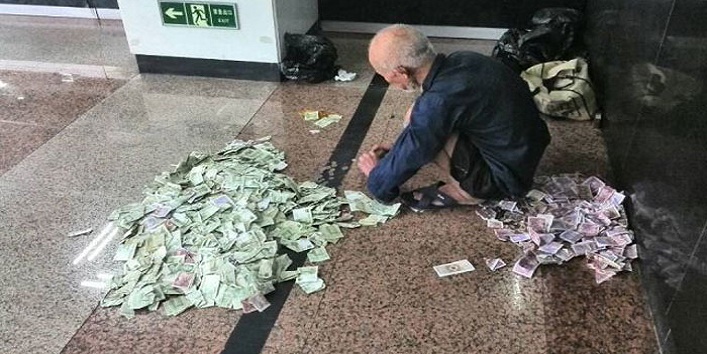 this beggar earns billions in a month cover