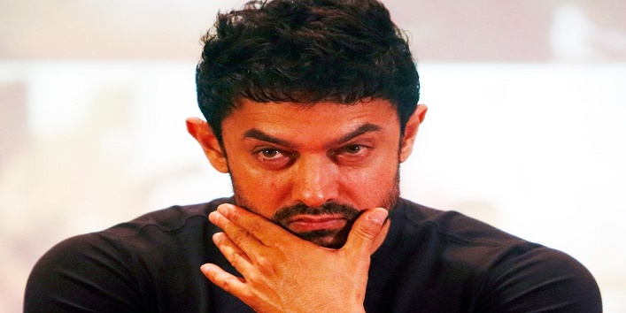 आमिर खान के बयान पर थम नहीं रहा लोगों का रोष, जड़ा थप्पड़